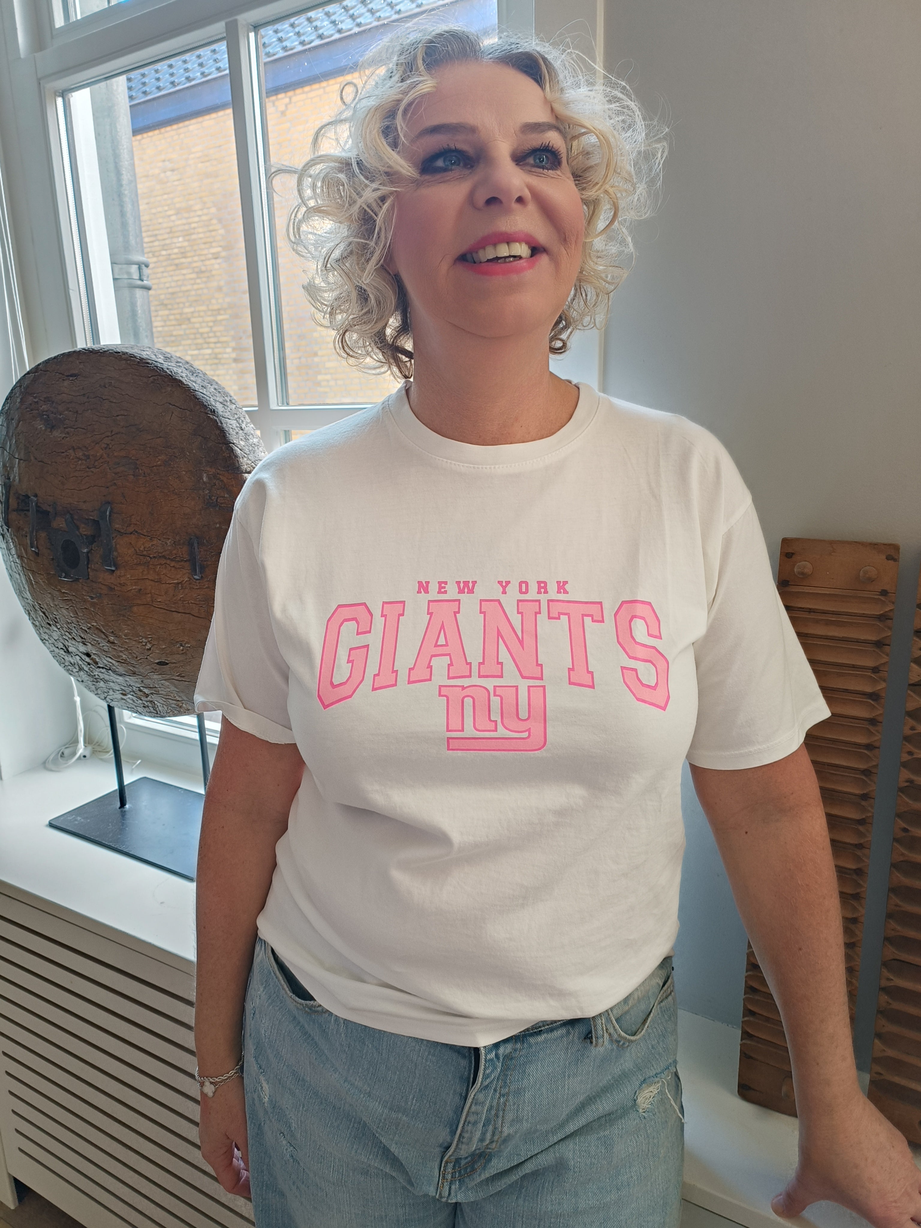 T-shirt giant