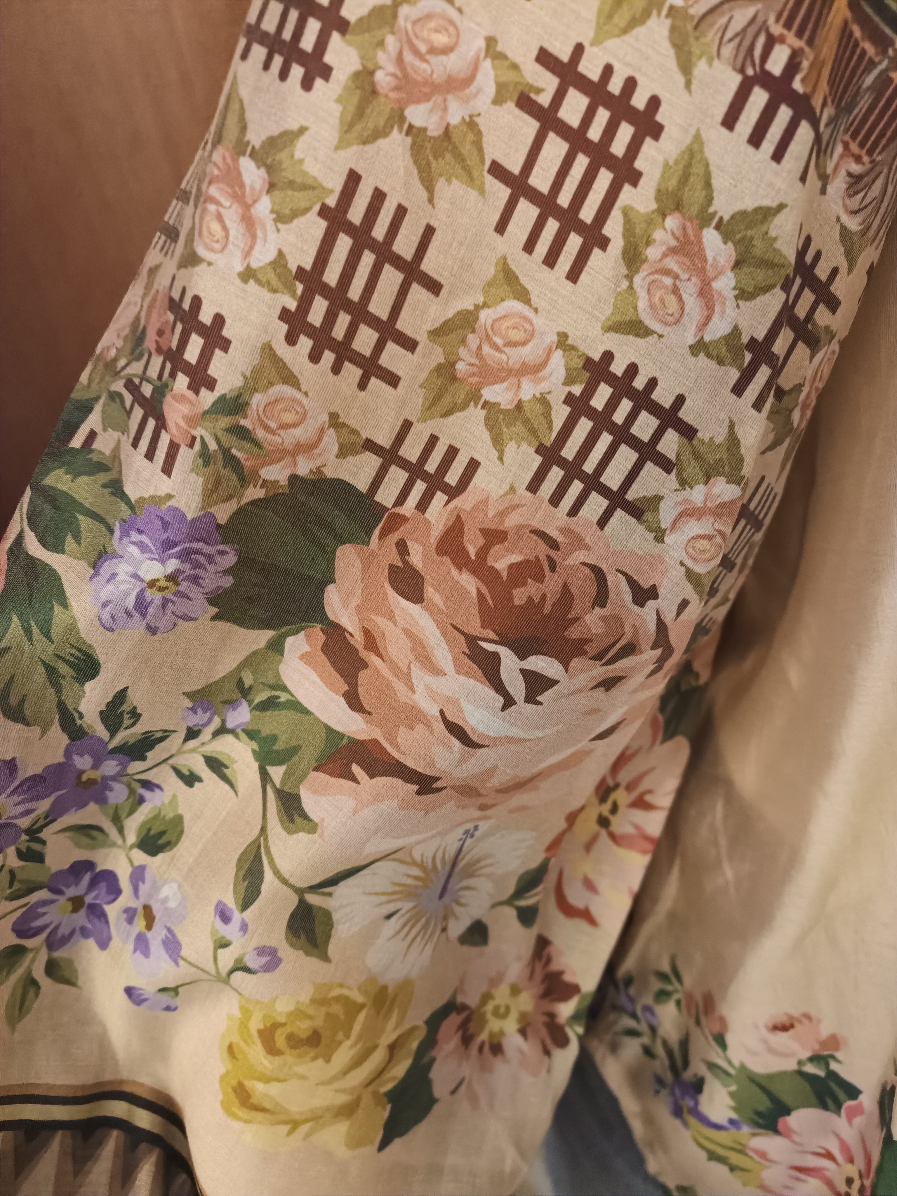 Blouse grote bloem