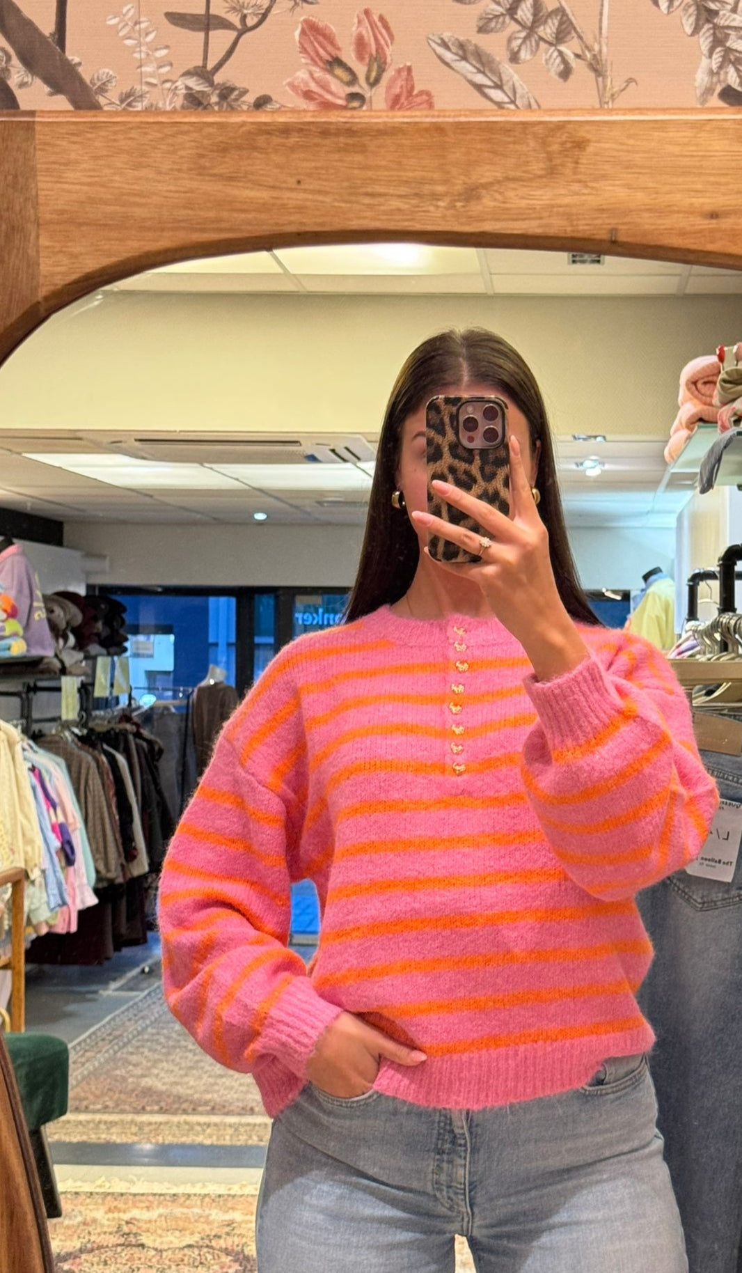 Trui Streep met knoopjes